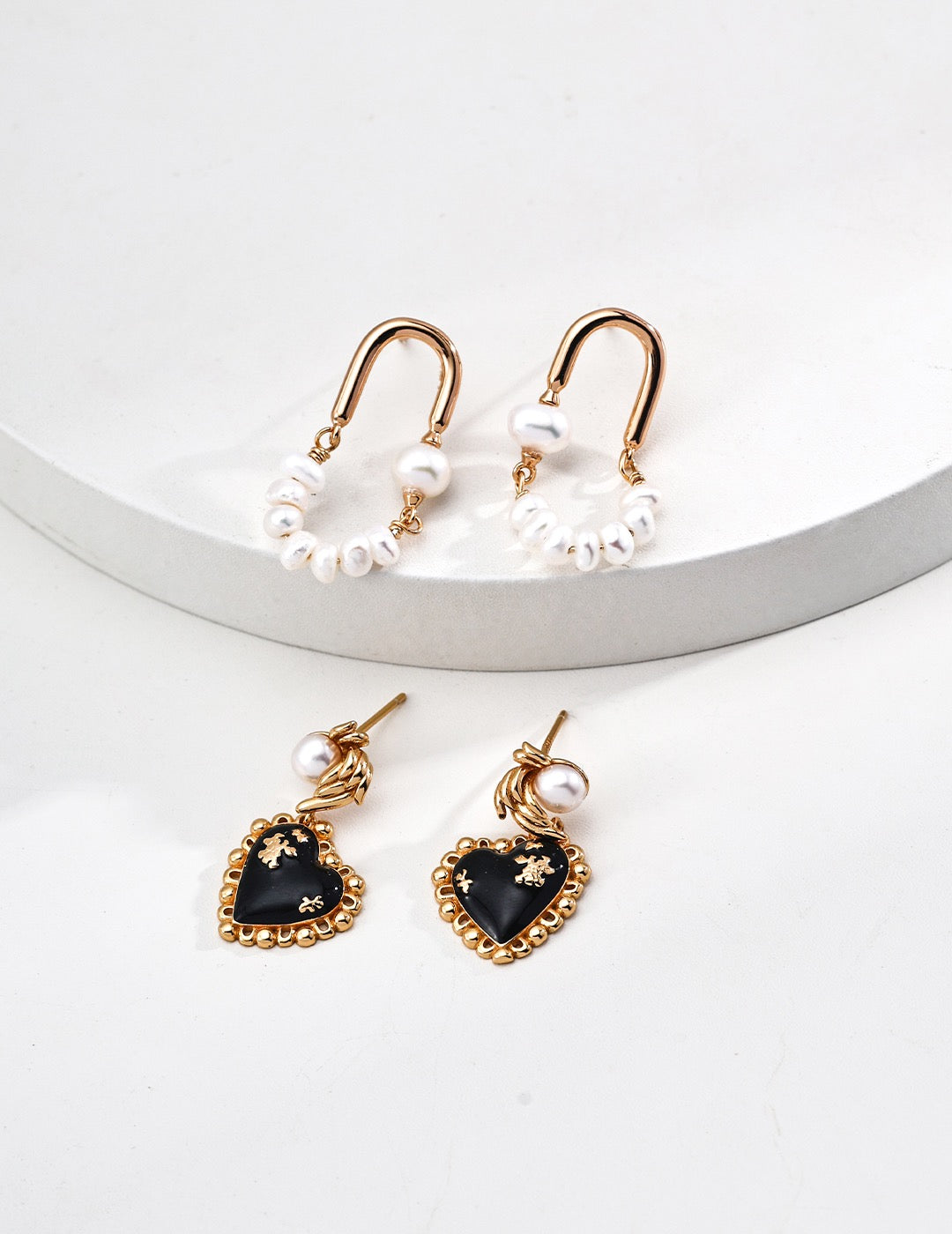 THE FLYING HEART EARRINGS （E-00003）