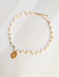 THE QUEEN'S PETAL NECKLACE