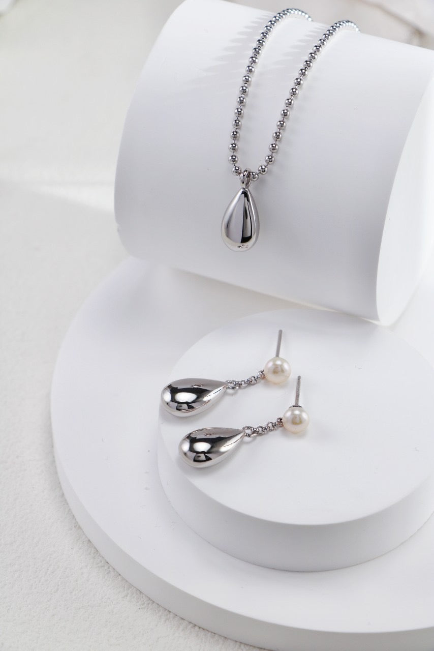 THE METALLIC DROP EARRINGS (E-00008)