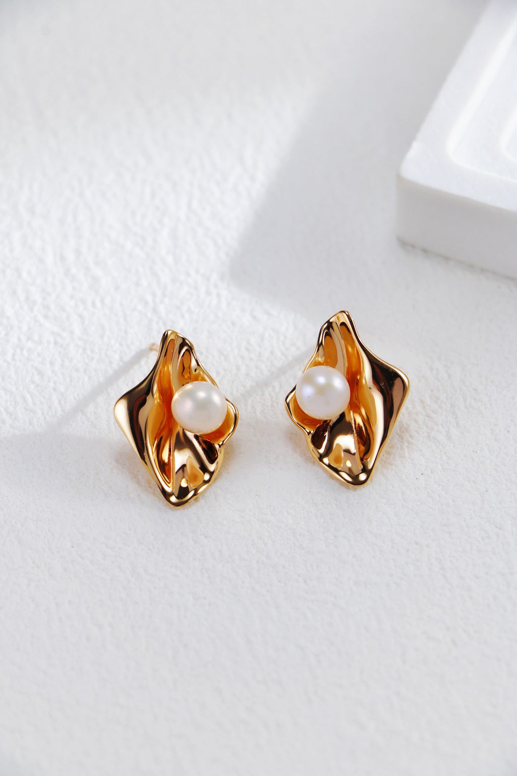 THE CONCH EARRINGS （E-00011）
