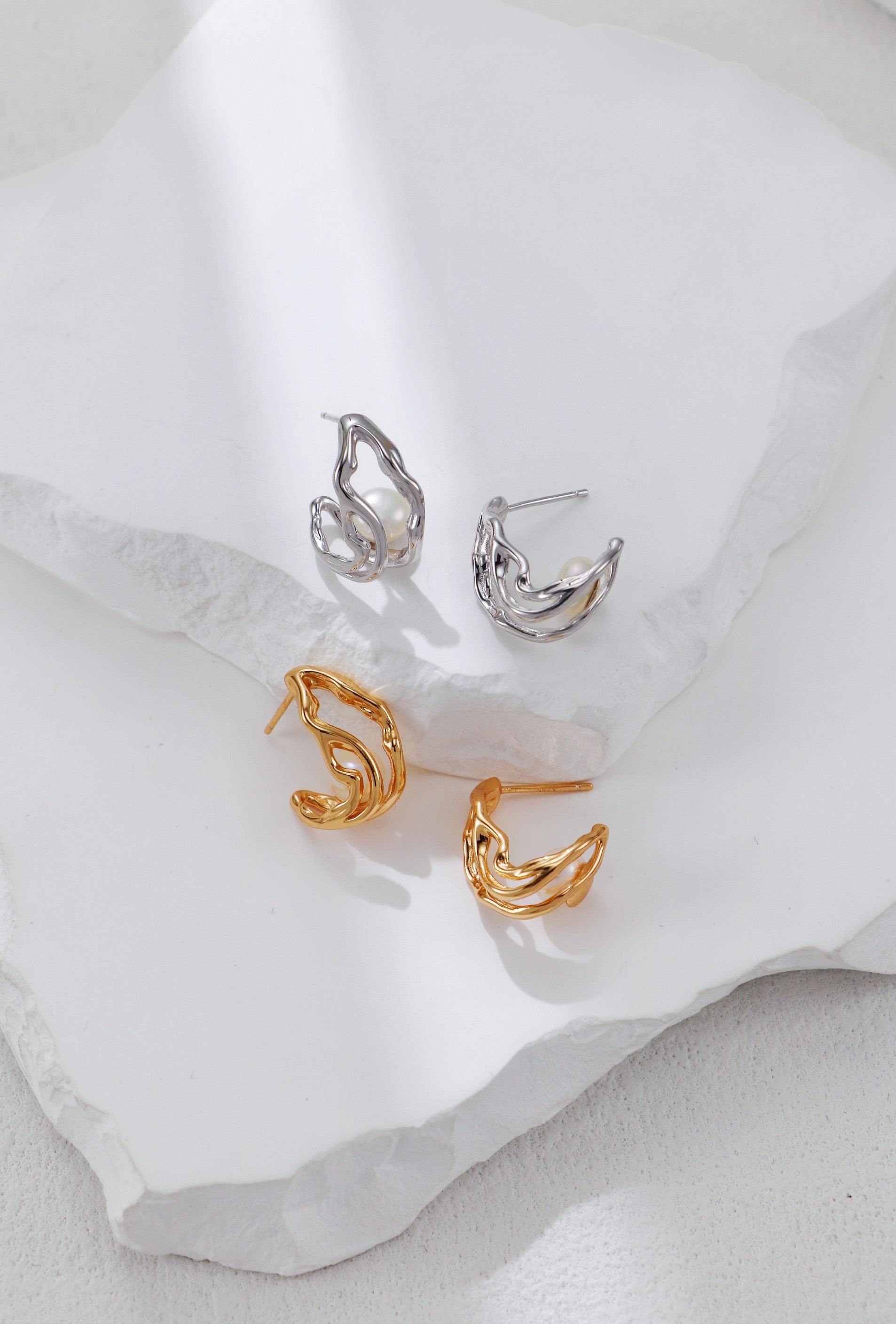 THE  LINES (E-00012)