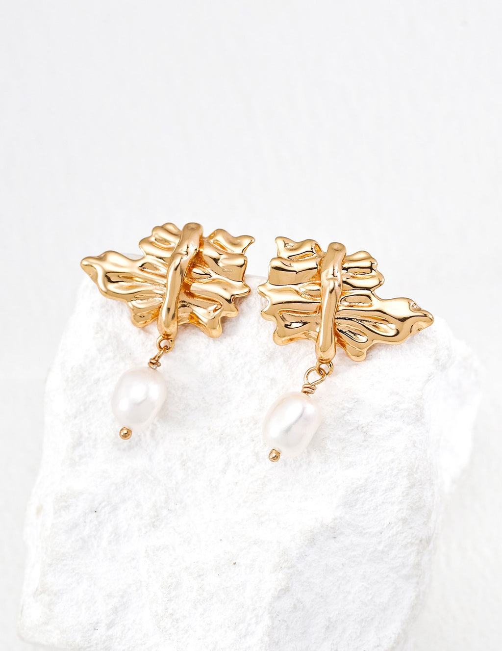 THE MAPLE EARRINGS