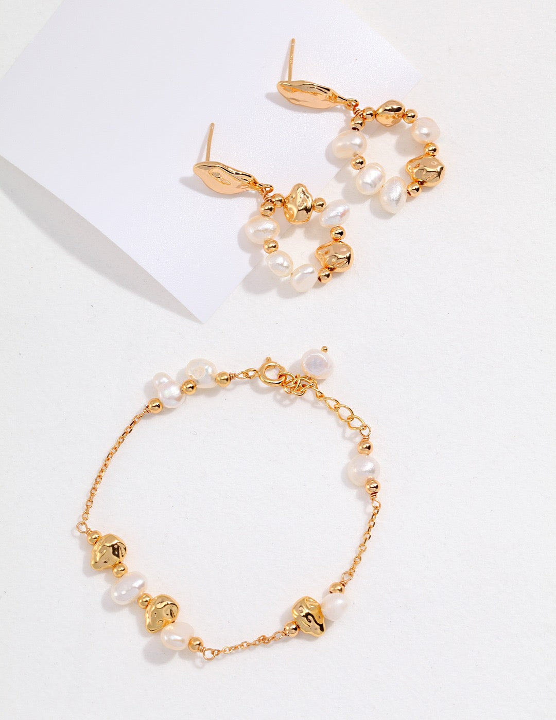 THE PETAL HOOPS (E-00004)