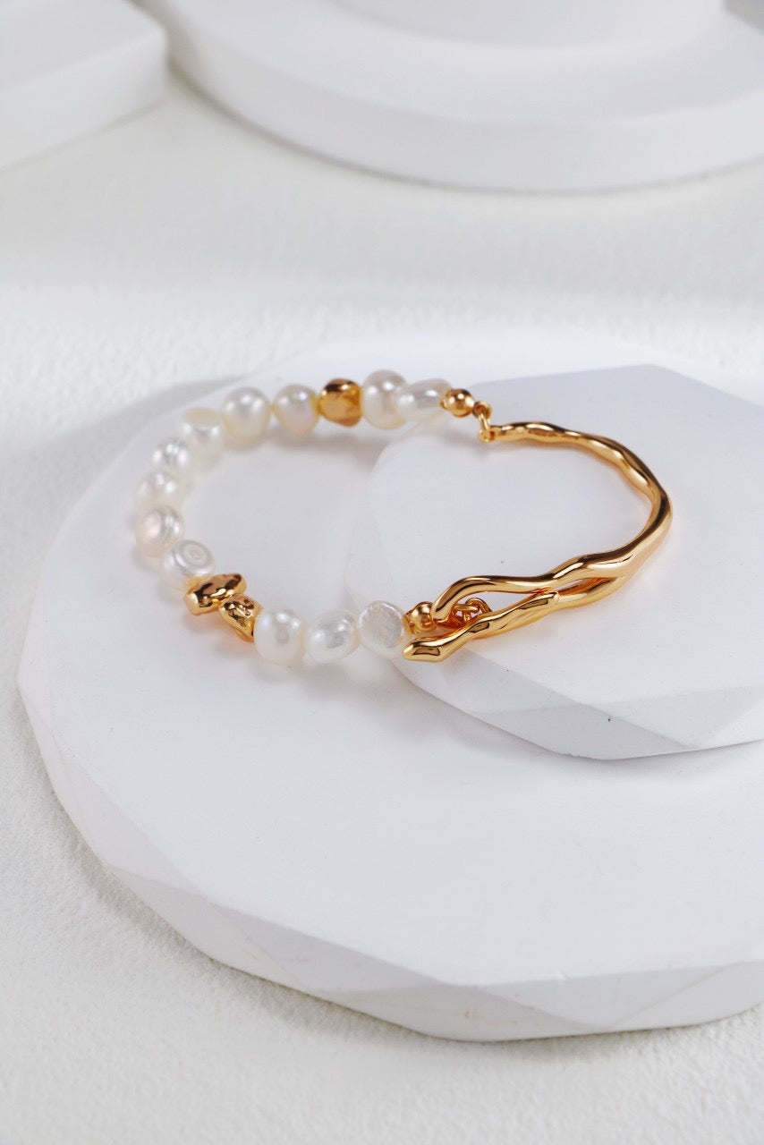 HALF & HALF PETALS CUFF