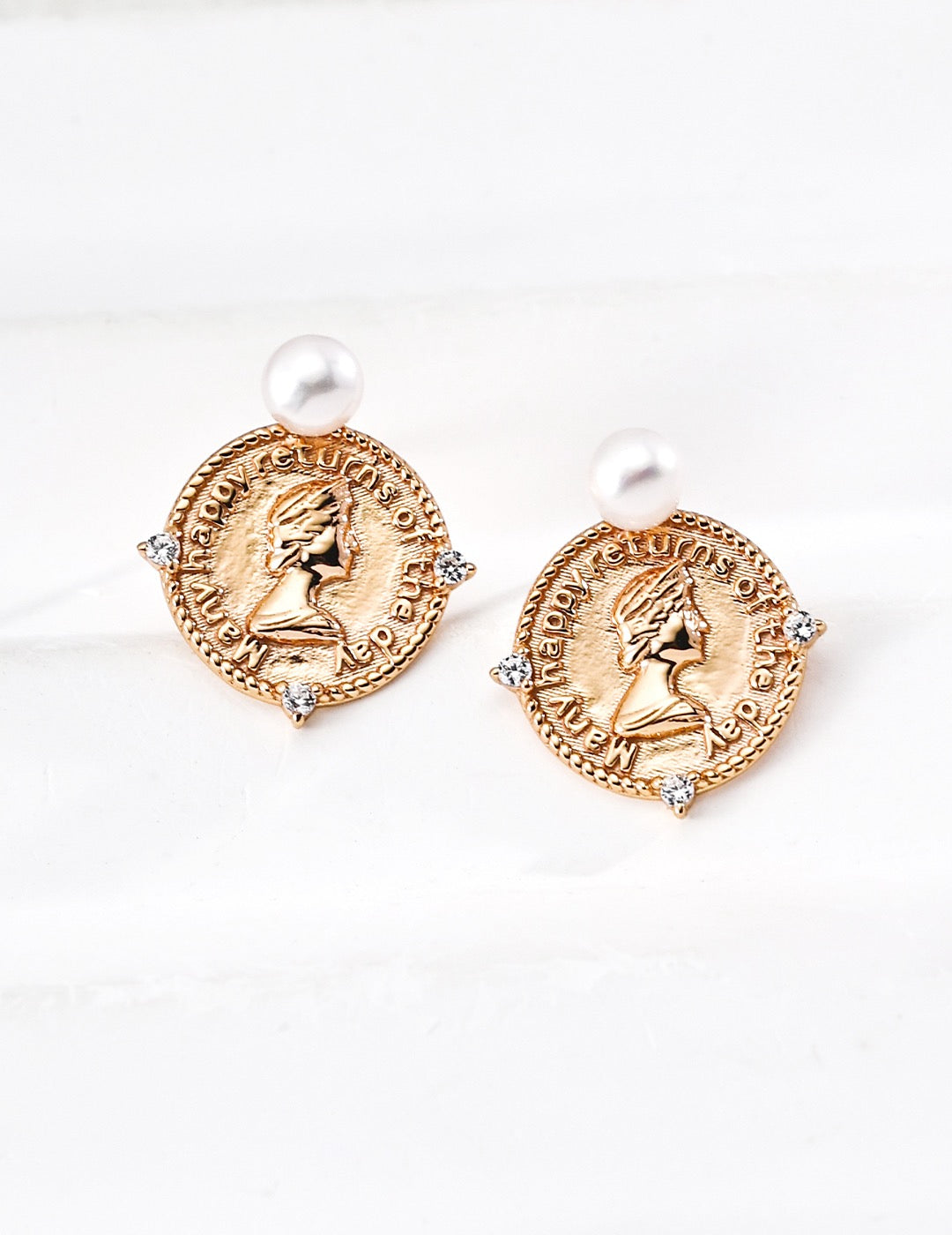 THE GOLDEN QUEEN EARRINGS (E-00023)