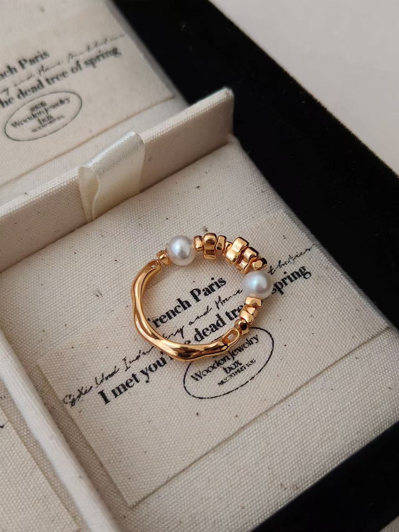 TINY SILVER BEADS RING (R-00012)