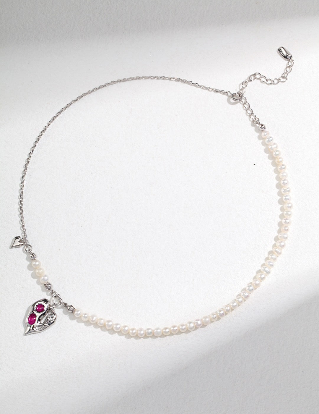 IRREGULAR PINK HEART NECKLACE