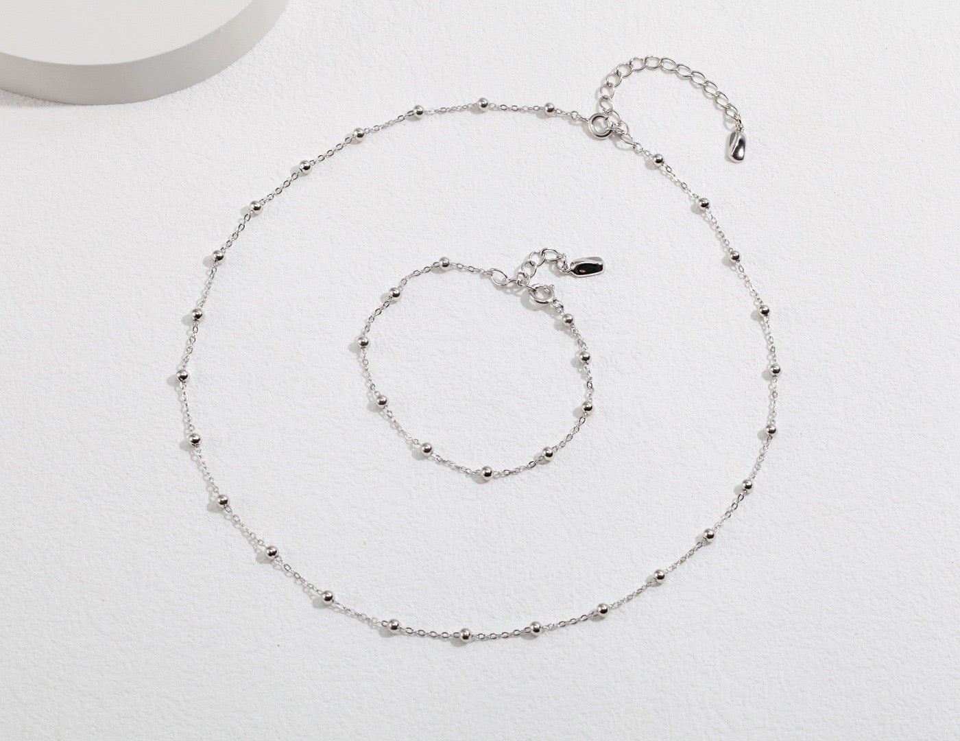 THE PETIT POINT BRACELET
