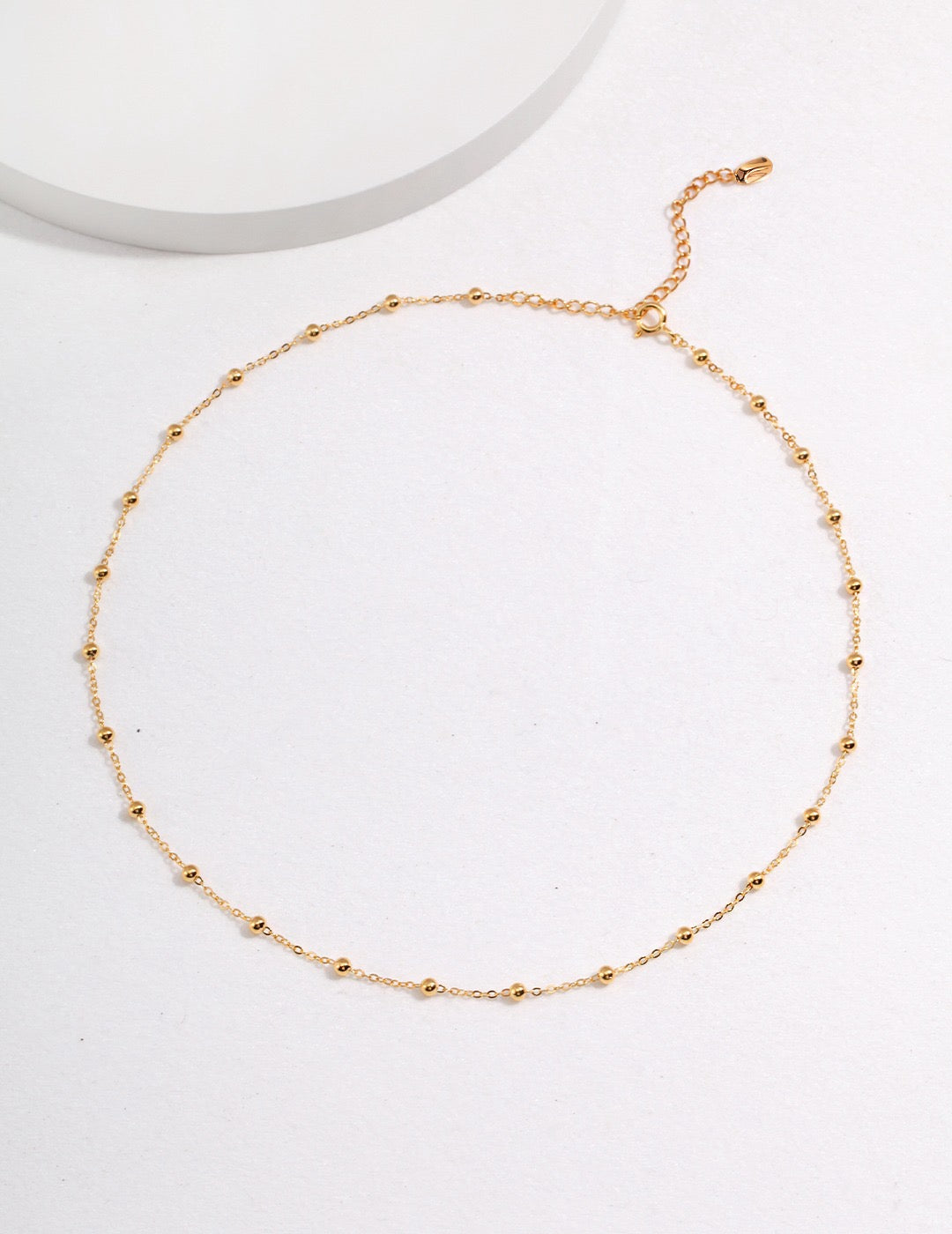 THE PETIT POINT NECKLACE